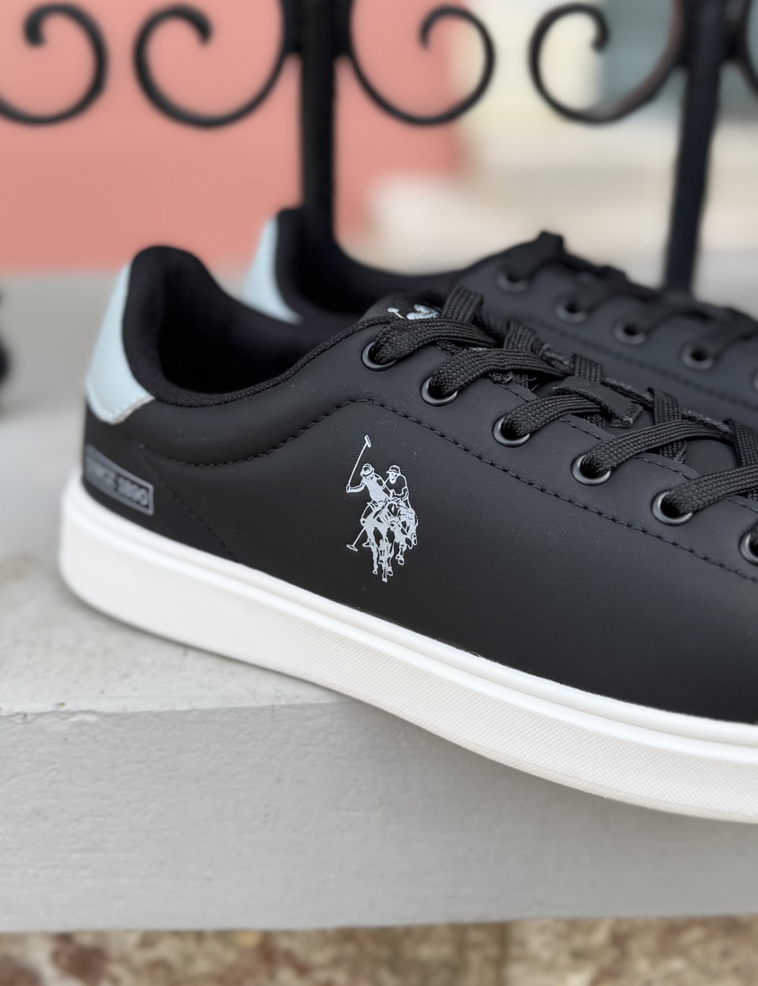 U.S. Polo Assn. ανδρικά ασπρόμαυρα casual sneakers BYRON001DBLK φωτογραφία